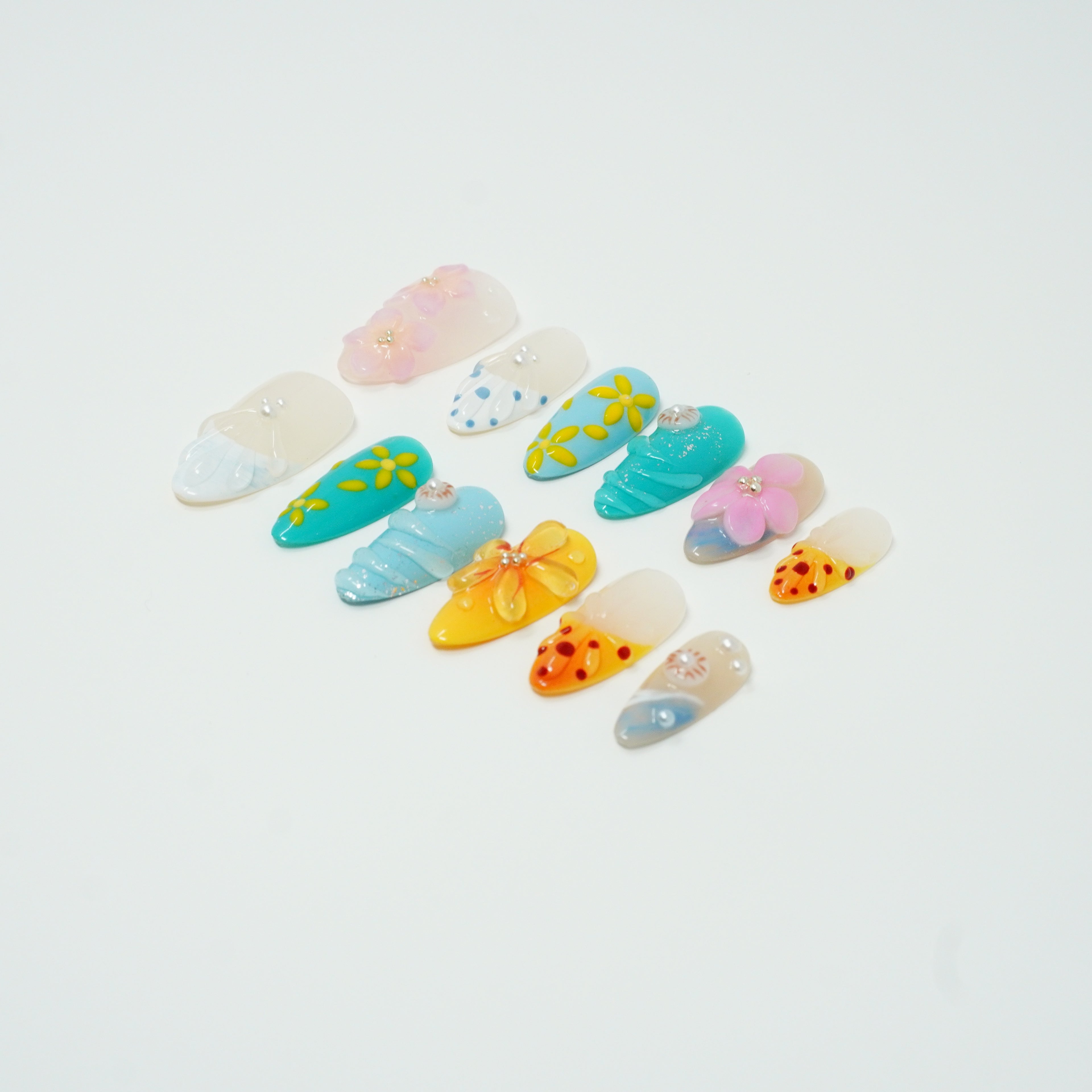 Exquisite 100% Handmade Floral & Dotted Press-On Nails - Reusable Custom Nail Art Kit
